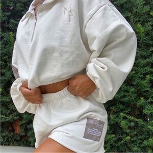 The Mayfair Group Cream 1/4 Zip Oversize Cropped Preppy Embroidered Sweatshirt